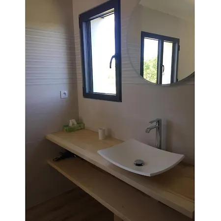 Gorgeous Mansion For 6 In * Barjac