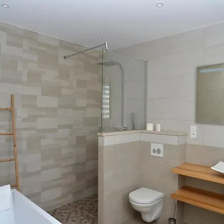 Gorgeous Mansion For 6 In * Barjac (Gard)